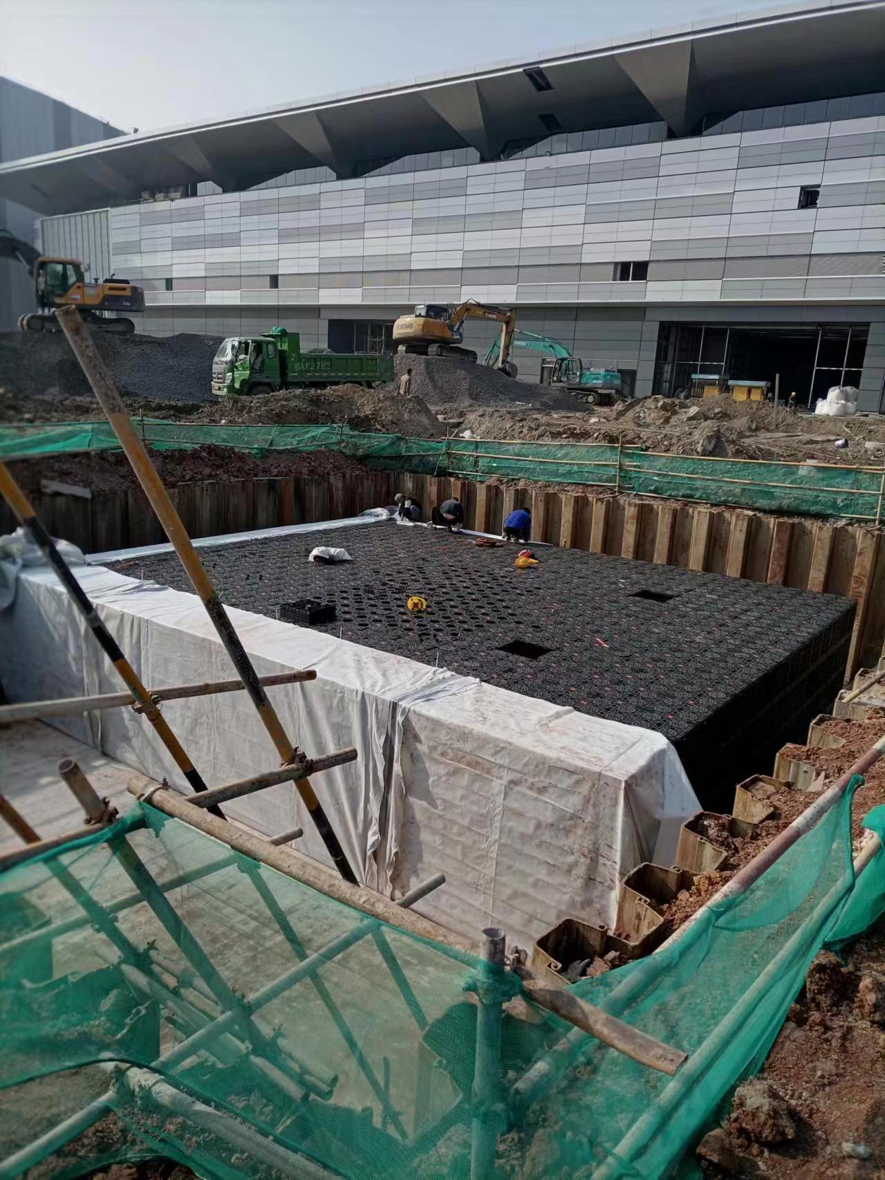 1704419422973867.jpg 5.jpg